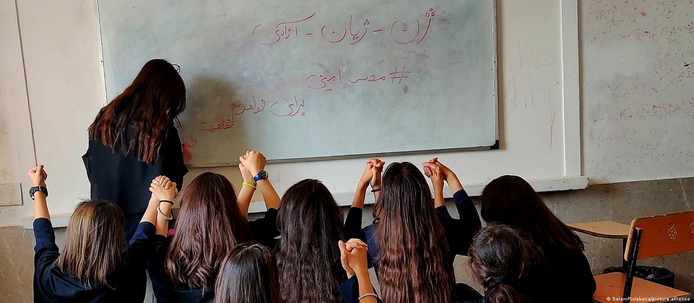 Iran schoolgirls